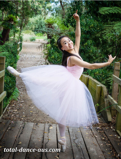 Behind The Scenes at a Total Dance Australia Photoshoot.