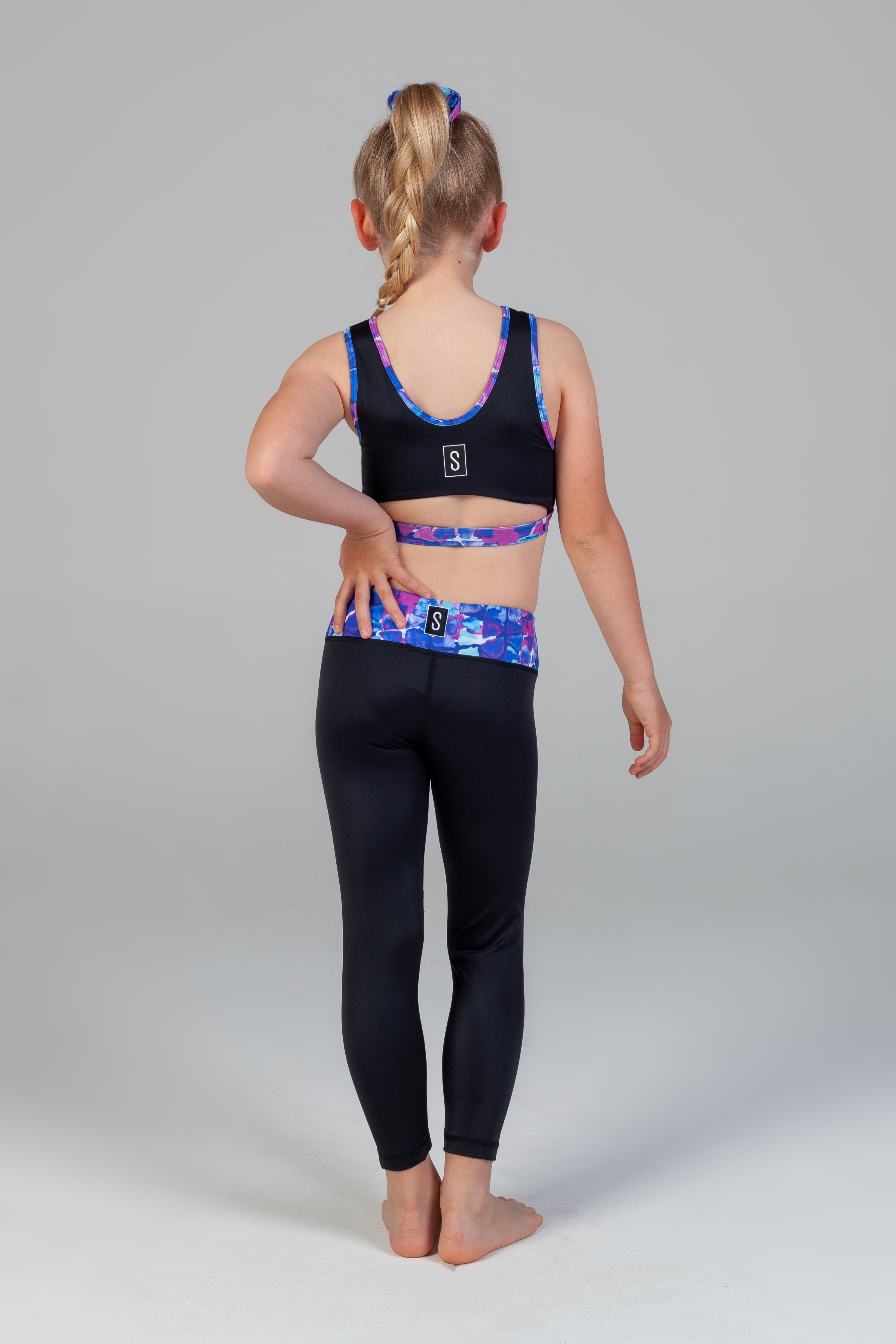Sizing girls activewear when she is growing fast