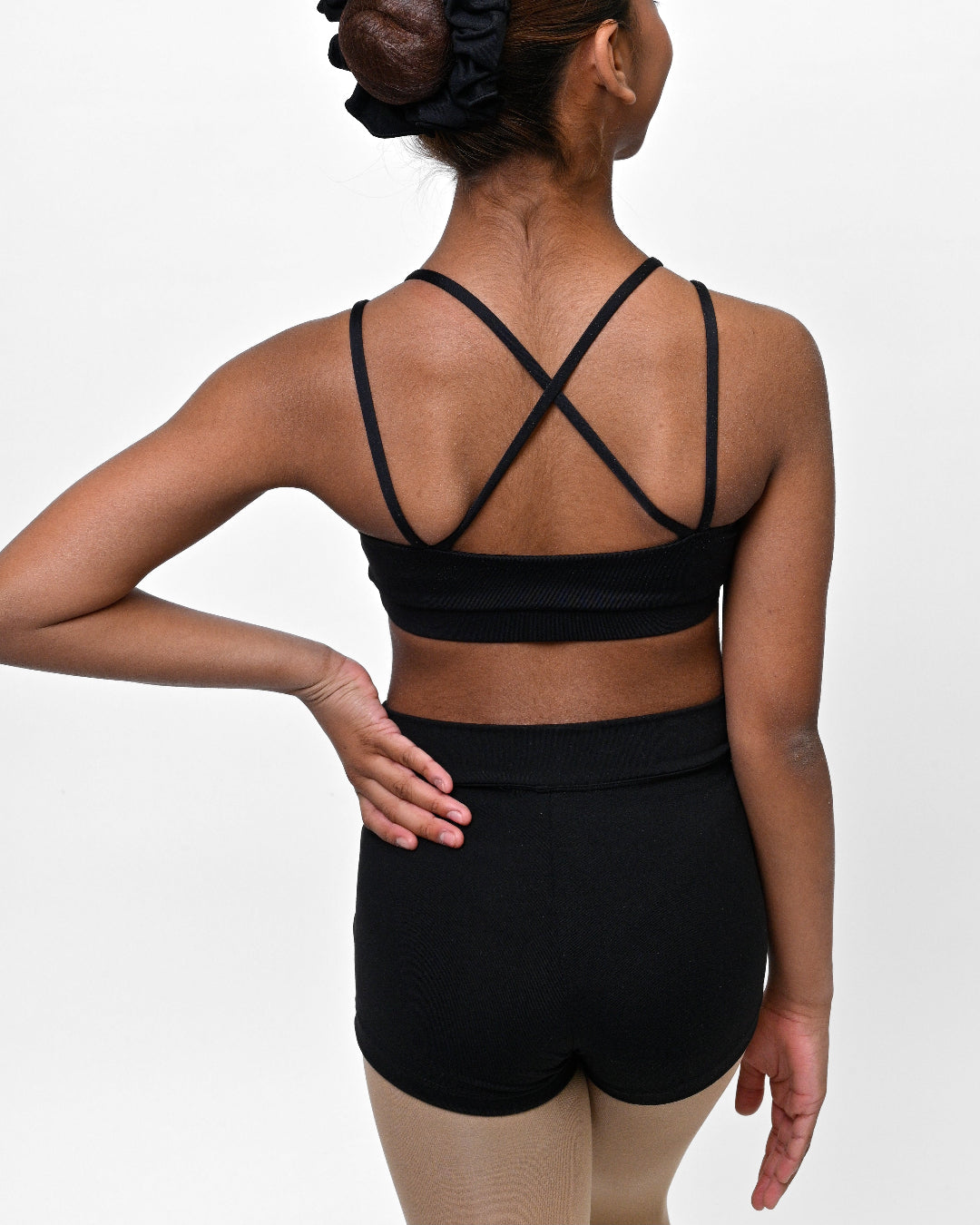 Total Dance Studio Wear V Band Shorts - Black - Close-up