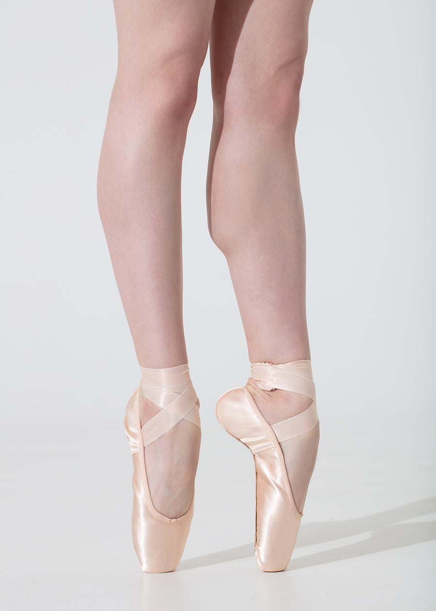 Triumph Pointe Shoes